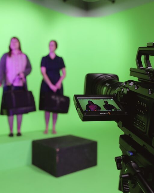 Did you know? All of our amazing 𝘜-𝘕𝘪𝘵𝘦 shows are created and edited completely in-house! Our creative team is beyond talented, and we’re so thankful for the skills they use to make each episode shine.
#BehindTheScenes #BTS #UNite #CreativeTeam #CEFIHQ