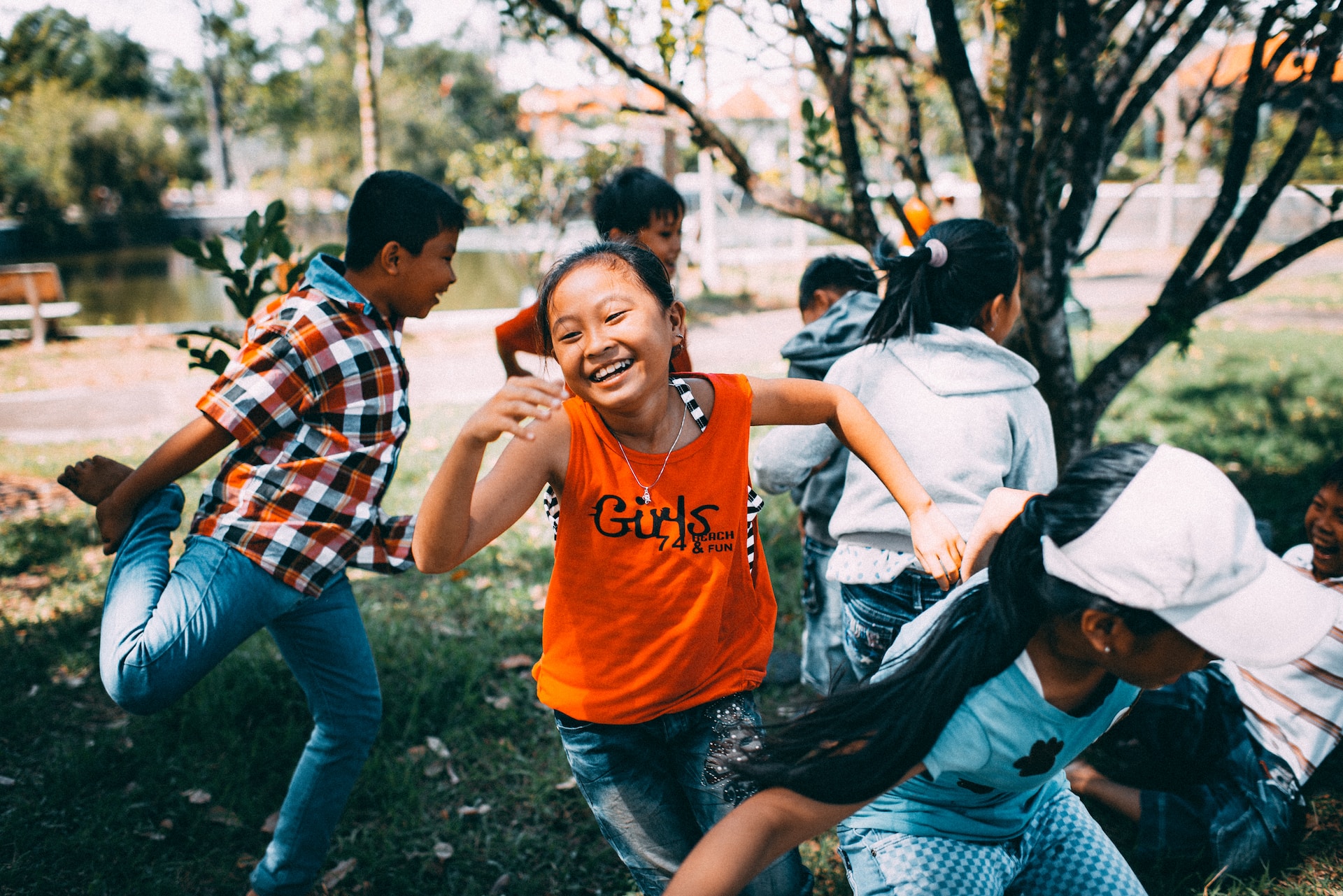 Learn how to demonstrate the gospel as a parent and raise children in a godly way. 