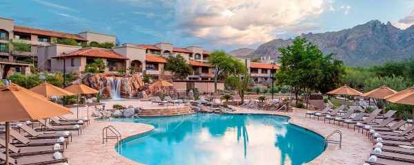 tuswi-adult-pool-9871-hor-feat-reduced The lobby on the San Antonio